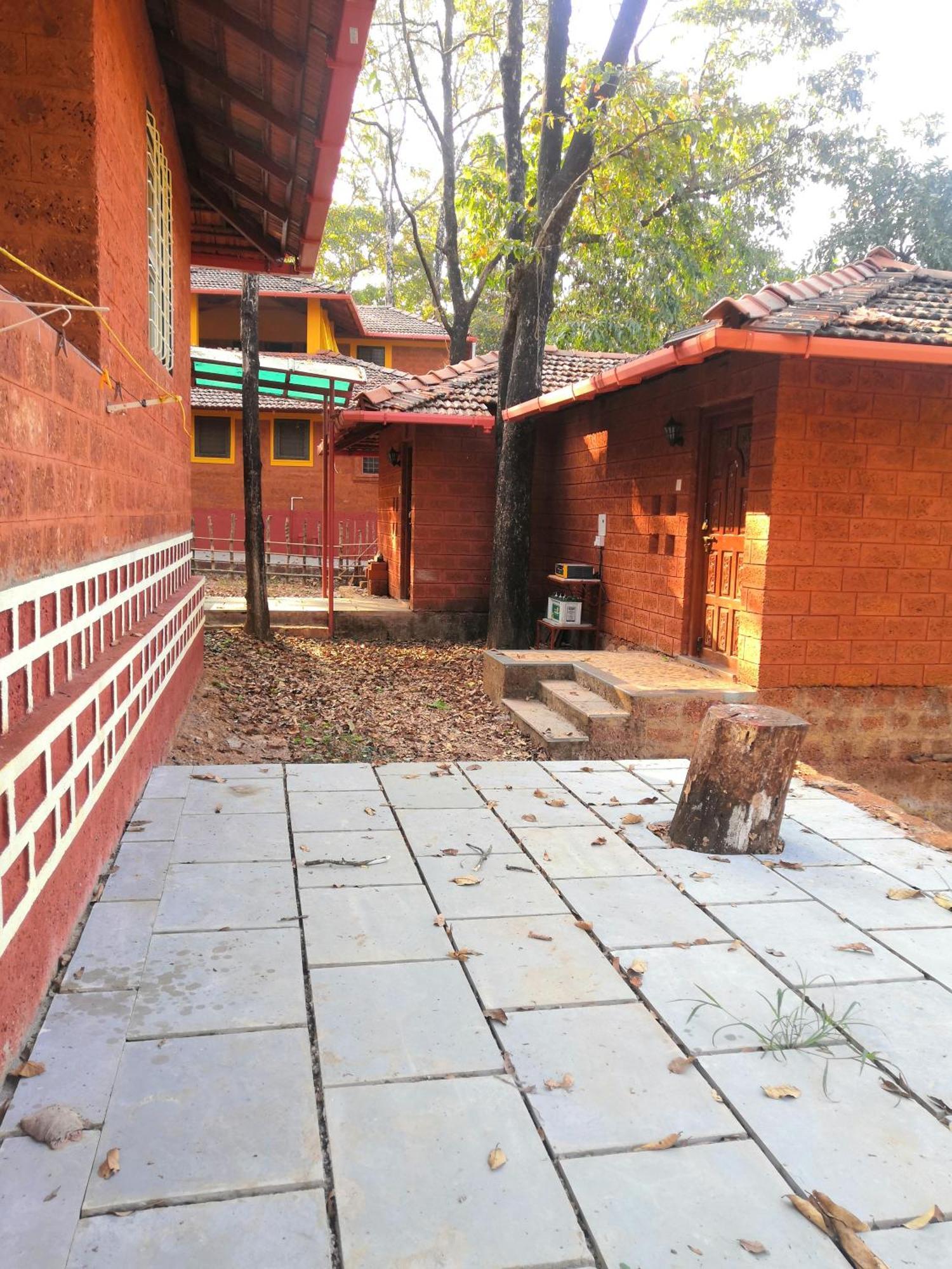 Sarvoday Eco Homestay, Sawantwadi ภายนอก รูปภาพ
